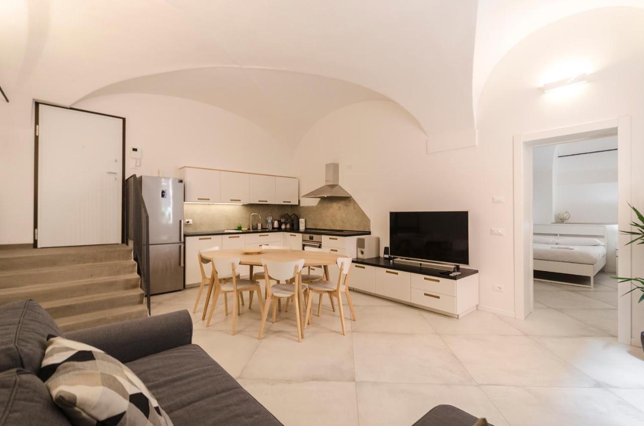 Cartoleria Suite: Spazioso, Moderno E Centrale Bologna Exteriör bild